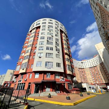 Федора Ернста вул., 16