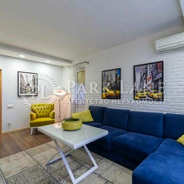 Продаж 3к квартири на Урлівській, 24, Київ