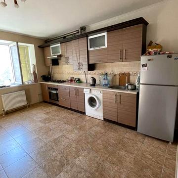 Длительно (год и более) 1ком.квартира в Монолите