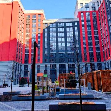 2-к з частковим ремонтом. КУХНЯ 20м2. Торг