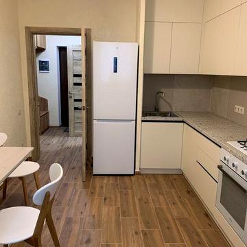 Сдам 1 ком.кв в центре !( индивидуальное отопление )