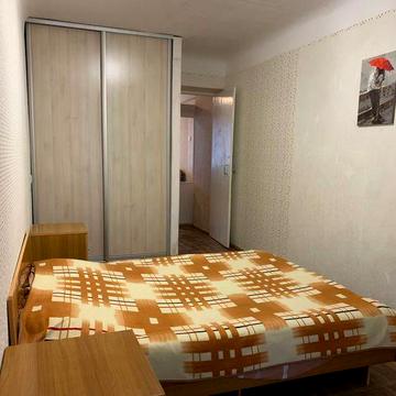 Оренда квартири. Центр. Від власника (комунальні включені у вартість).