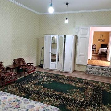 Оренда будинку район  Новомиколаївка.