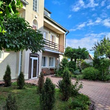 Оренда будинку район  Новомиколаївка.