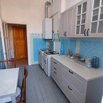 Оренда квартири по вулиці Оводова( 2 к здається як 1 )