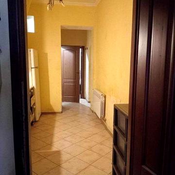 Двухкомнатная квартира Бунина под ремонт и аренду