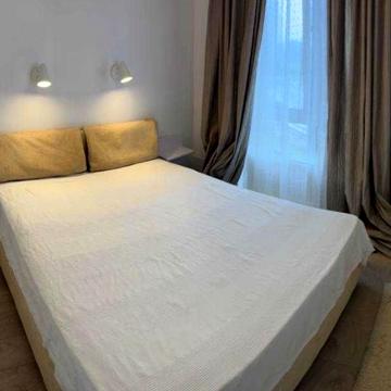 Микільсько-Слобідська вул., 8