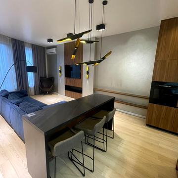 Миколи Міхновського бульв. (Дружби народів), 14-16