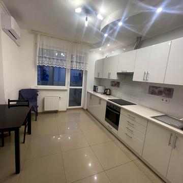 Бориса Гмирі вул., 14-А