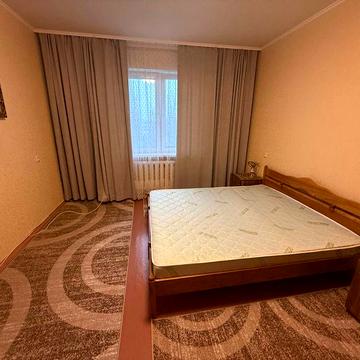 Оренда 2 кім квартири на Намиві,  Озерна