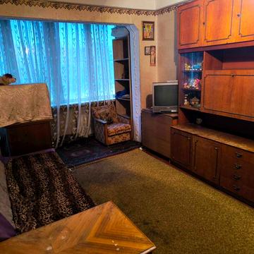 Однокімнатна м. Лівобережна 6500грн.