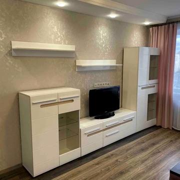 Володимира Івасюка просп. (Героїв Сталінграду), 27-А