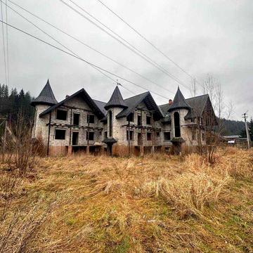 Продаж таунхаусів у Карпатах, с. Татарів