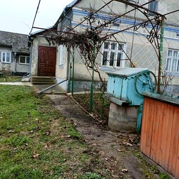 Продаж хати в с.Колоколин.