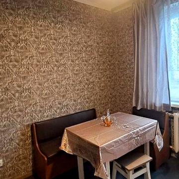 1 кім кв. ЦЕНТР, МИТНИЦЯ спуск Палац Одружень. Меблі, частково техніка