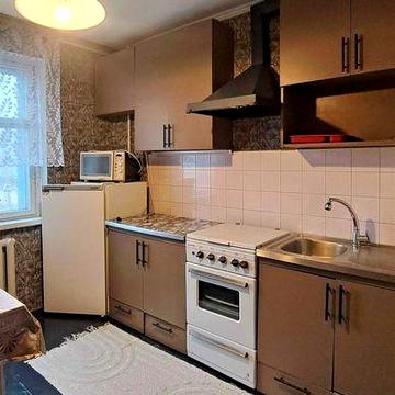 1 кім кв. ЦЕНТР, МИТНИЦЯ спуск Палац Одружень. Меблі, частково техніка