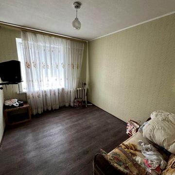 Продам 3-х кімнатну квартиру