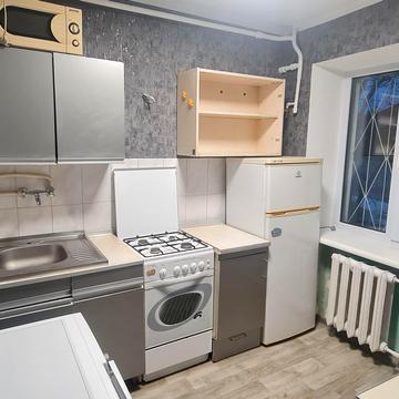 Верховної Ради бульв., 31