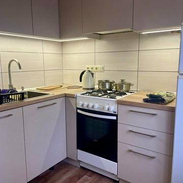 Короля Данила вул., 11а