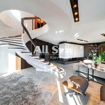 Продаж 5к квартири у Києві, Толстого Льва вул., 39а Без комісії