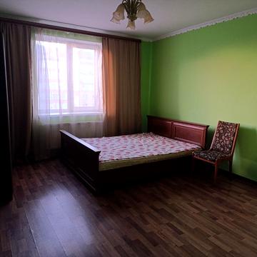 Побутова вул., 11