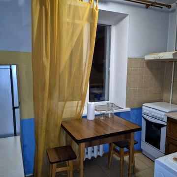 Максима Берлинського вул., 25