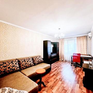 Героїв Дніпра вул., 32