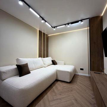 ПЕРША ЗДАЧА! 1-кімнатна + кухня-студія в центрі!