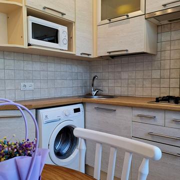 Олени Теліги вул., 3