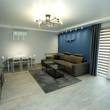 Соборна вул. (Радянська), 12