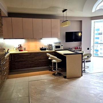 Яни Червоної вул., 11а