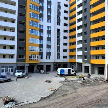 Продам прекрасну квартиру 1 к.! ЖК Рауш