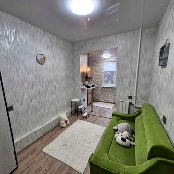 Продам 1комн. гостинку с капитальным ремонтом. Метро Холодная Гора.