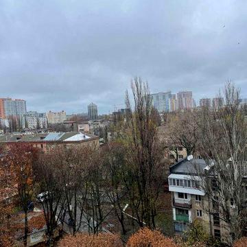 Двокімнатна квартира в цегляному будинку на Транспортній .