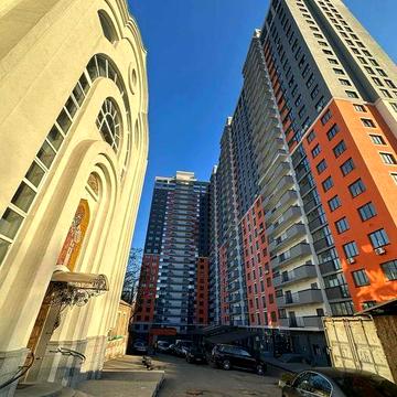 Велика 2 Кімнатна в ЖК Багоутівський. ЖК Багговутівський