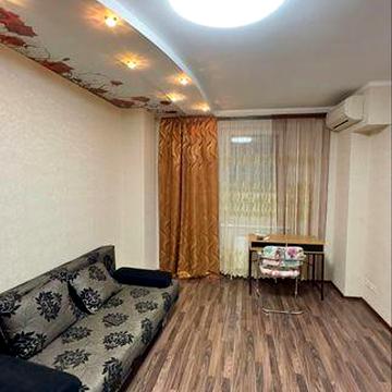 Сдается 1 кв. Радужний массив. Не посредник.