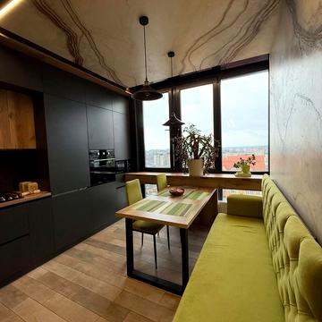 Замонастирська вул., 10