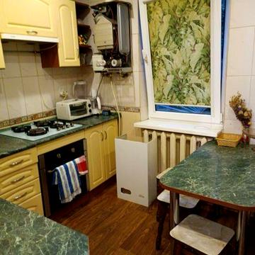 Здається 2к Будинок на Дарвіна