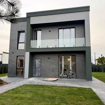 Виноградна вул., 2