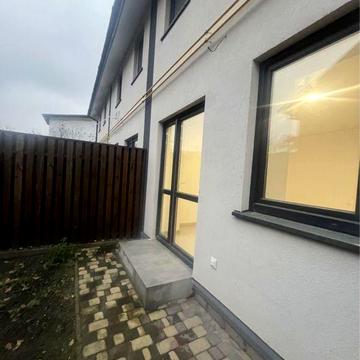 Продам таунхаус з газом та ремонтом