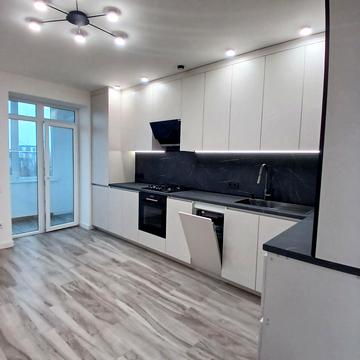 Юліана Целевича вул., 4/4а/4б