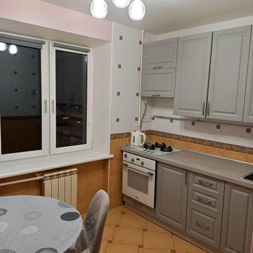 Науки просп., 13