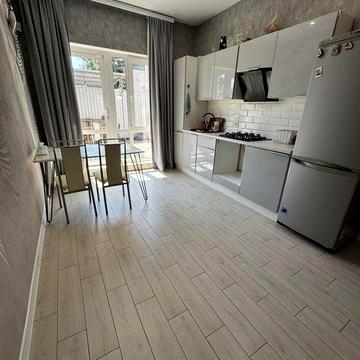 Сдам коттедж таунхаус, 65 м , м евро ремонтом , Ленпоселок