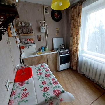 Великотирновська вул., 32