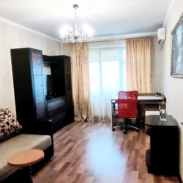 Володимира Івасюка просп. (Героїв Сталінграду), 51-А