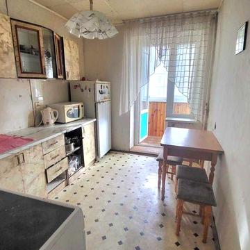 Продается 2-х ком.квартира возле Макдональдса