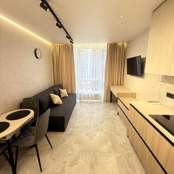 Віктора Некрасова вул. (Північно-Сирецька), 6