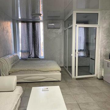 Юрія Липи вул., 6