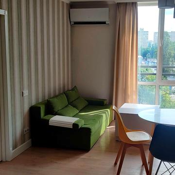 Анатолія Петрицького вул., 23