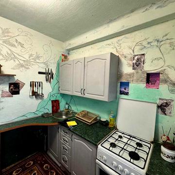 Довгострокова оренда 3-кімнатної квартири Космос